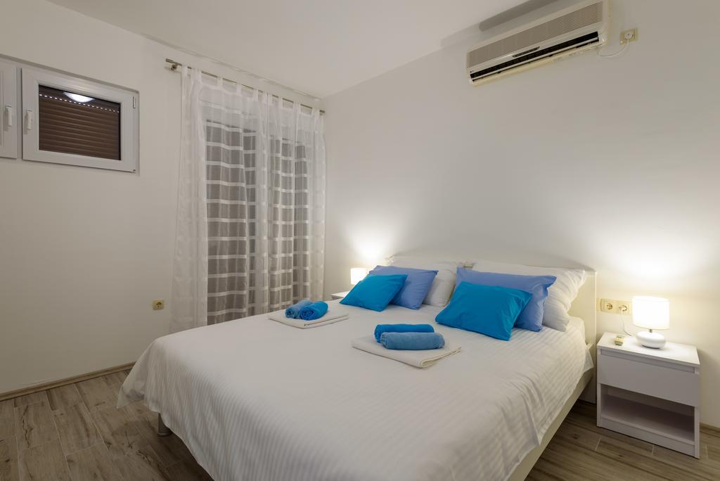 Studio Goga Apartment Trogir Exterior photo